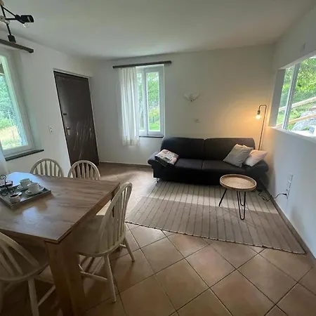 Verzasca: Casa Sonia *