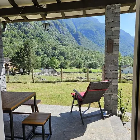 Verzasca: Casa Sonia *
